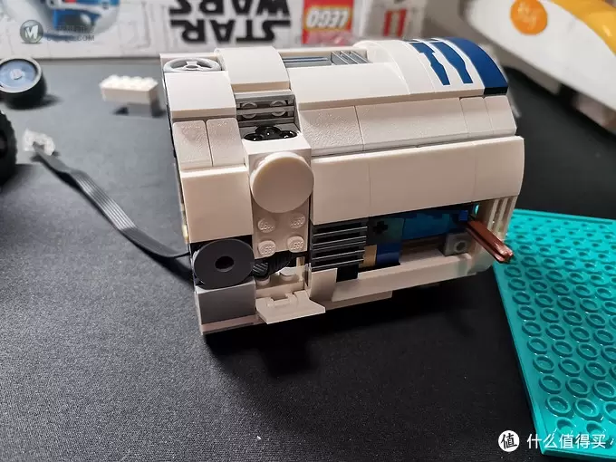 老杨的玩具仓库 篇二十三:LEGO boost 75253 机器人指挥官 老杨的玩具仓库 篇二十三:LEGO boost 75253 机器人指挥官