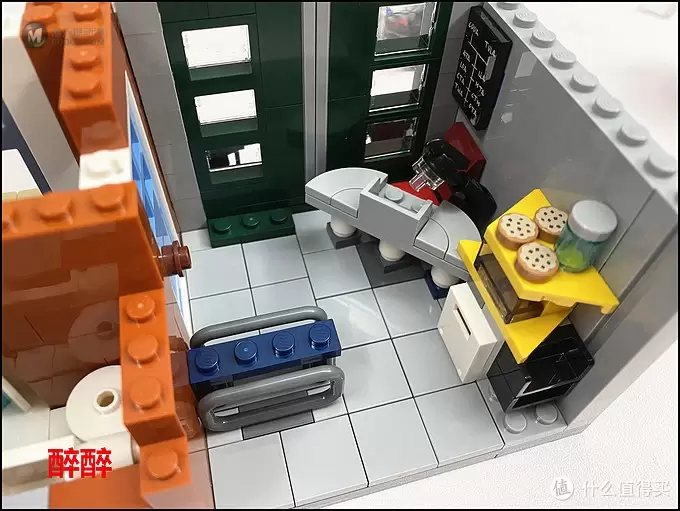 MOC 篇十七:Brick Ative-Octan Office (10264 Corner Garage) MOC 篇十七:Brick Ative-Octan Office (10264 Corner Garage)