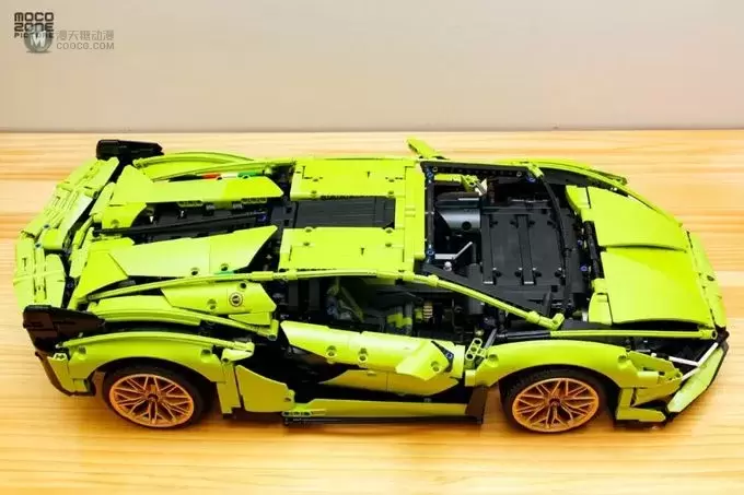 乐高机械组42115 Lamborghini Sian FKP 37实物第一眼! 乐高机械组42115 Lamborghini Sian FKP 37实物第一眼!