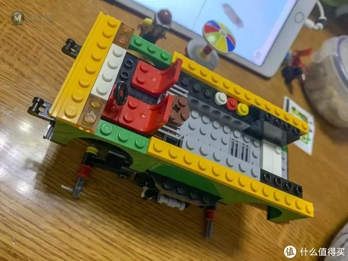 少爷的乐高系列 篇五十一:LEGO 乐高 31104巨轮汉堡车晒单 少爷的乐高系列 篇五十一:LEGO 乐高 31104巨轮汉堡车晒单