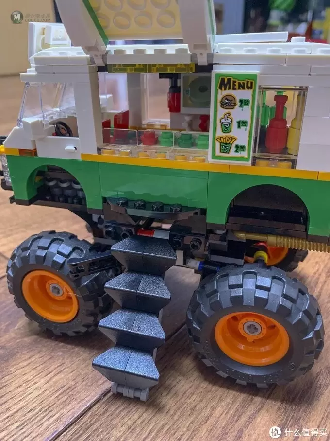 少爷的乐高系列 篇五十一:LEGO 乐高 31104巨轮汉堡车晒单 少爷的乐高系列 篇五十一:LEGO 乐高 31104巨轮汉堡车晒单