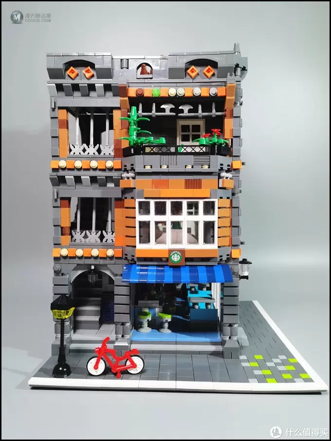 MOC 篇十六:Modular Patisserie(精品蛋糕店) MOC 篇十六:Modular Patisserie(精品蛋糕店)