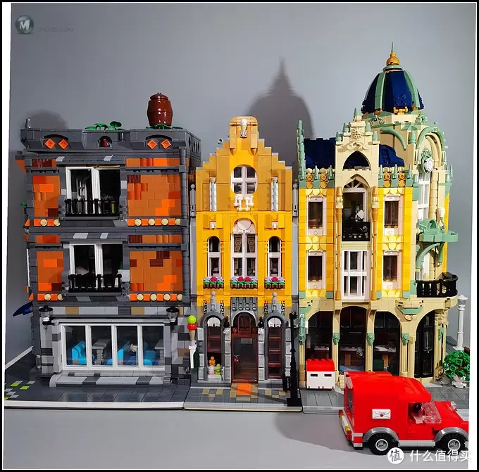 MOC 篇十六:Modular Patisserie(精品蛋糕店) MOC 篇十六:Modular Patisserie(精品蛋糕店)