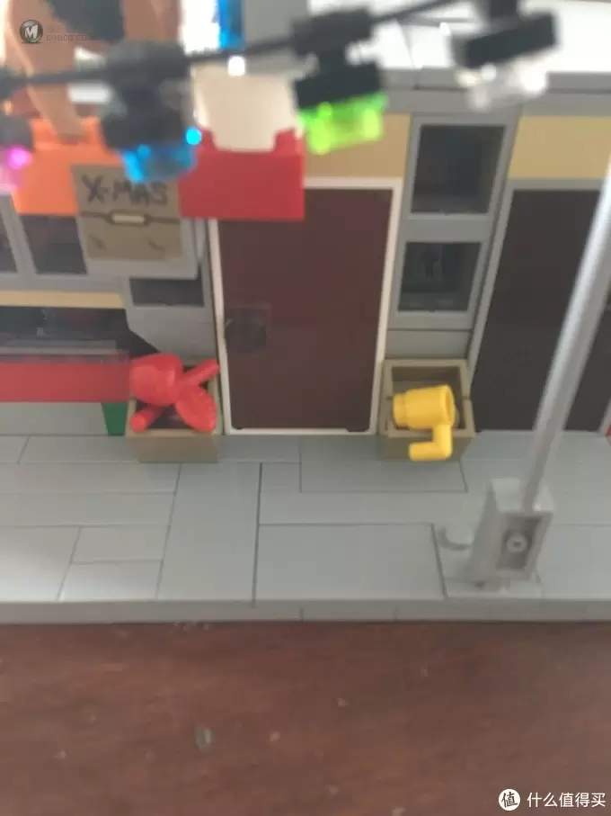 乐高的moc之路 篇一:我的街景外街:车站、报摊和宠物店 乐高的moc之路 篇一:我的街景外街:车站、报摊和宠物店