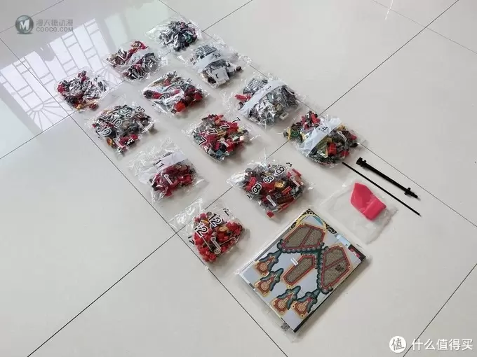 乐高80012开箱拼搭:张大妈首晒,年度最酷齐天大圣黄金机甲 乐高80012开箱拼搭:张大妈首晒,年度最酷齐天大圣黄金机甲