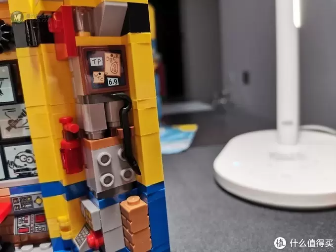 老杨的玩具仓库 篇二十:老杨的玩具仓库二十一:LEGO 小黄人秘密基地 75551 老杨的玩具仓库 篇二十:老杨的玩具仓库二十一:LEGO 小黄人秘密基地 75551