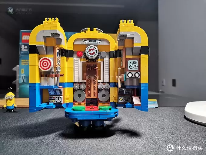 老杨的玩具仓库 篇二十:老杨的玩具仓库二十一:LEGO 小黄人秘密基地 75551 老杨的玩具仓库 篇二十:老杨的玩具仓库二十一:LEGO 小黄人秘密基地 75551
