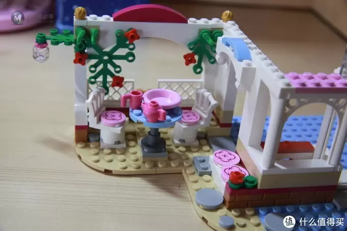女孩们的最爱 — LEGO 乐高 Friends系列 41119 心湖城纸杯蛋糕咖啡厅 晒单 女孩们的最爱 — LEGO 乐高 Friends系列 41119 心湖城纸杯蛋糕咖啡厅 晒单
