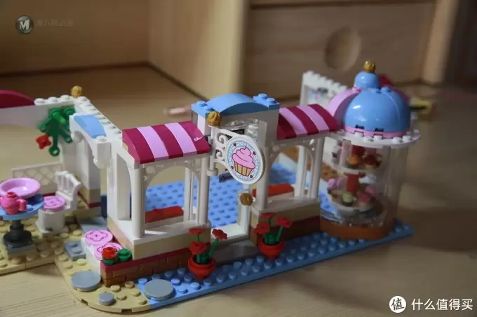 女孩们的最爱 — LEGO 乐高 Friends系列 41119 心湖城纸杯蛋糕咖啡厅 晒单 女孩们的最爱 — LEGO 乐高 Friends系列 41119 心湖城纸杯蛋糕咖啡厅 晒单
