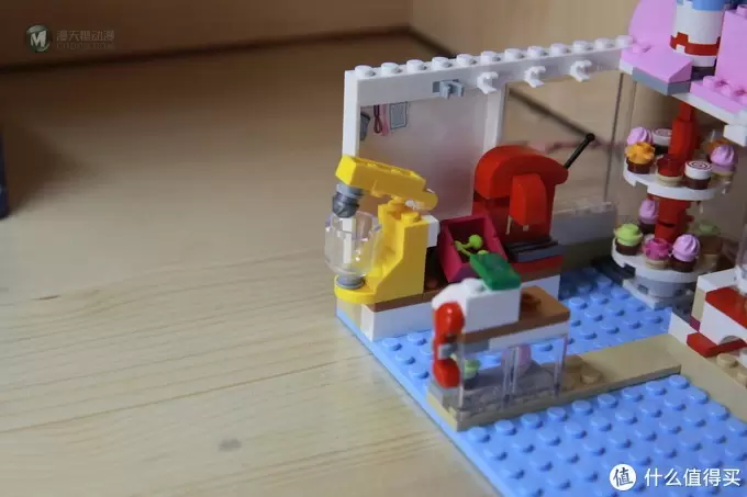 女孩们的最爱 — LEGO 乐高 Friends系列 41119 心湖城纸杯蛋糕咖啡厅 晒单 女孩们的最爱 — LEGO 乐高 Friends系列 41119 心湖城纸杯蛋糕咖啡厅 晒单