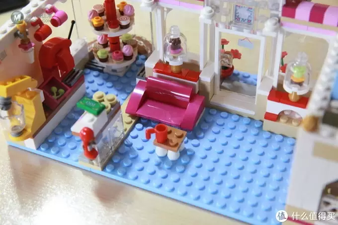 女孩们的最爱 — LEGO 乐高 Friends系列 41119 心湖城纸杯蛋糕咖啡厅 晒单 女孩们的最爱 — LEGO 乐高 Friends系列 41119 心湖城纸杯蛋糕咖啡厅 晒单