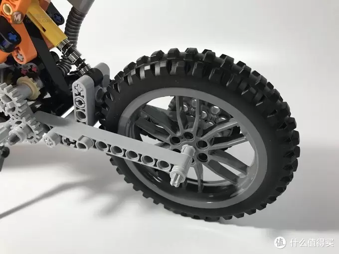 乐高还能这么拼: 复刻 LEGO 乐高科技 42007 越野摩托 乐高还能这么拼: 复刻 LEGO 乐高科技 42007 越野摩托