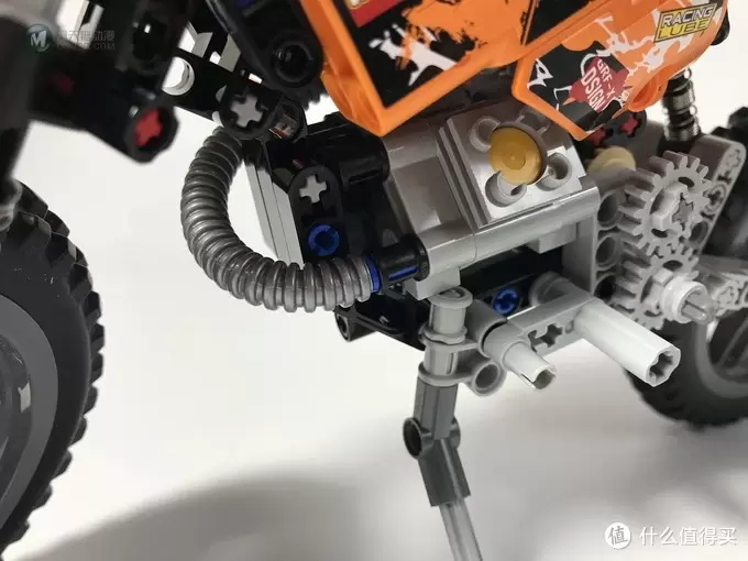 乐高还能这么拼: 复刻 LEGO 乐高科技 42007 越野摩托 乐高还能这么拼: 复刻 LEGO 乐高科技 42007 越野摩托