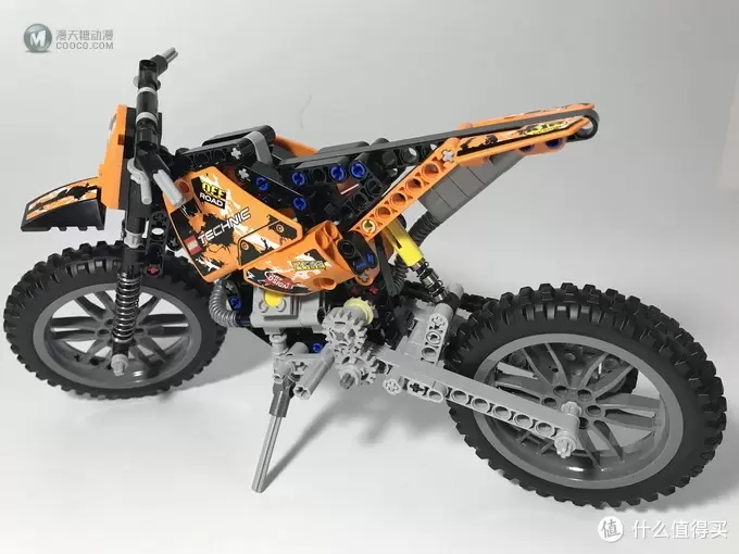 乐高还能这么拼: 复刻 LEGO 乐高科技 42007 越野摩托 乐高还能这么拼: 复刻 LEGO 乐高科技 42007 越野摩托