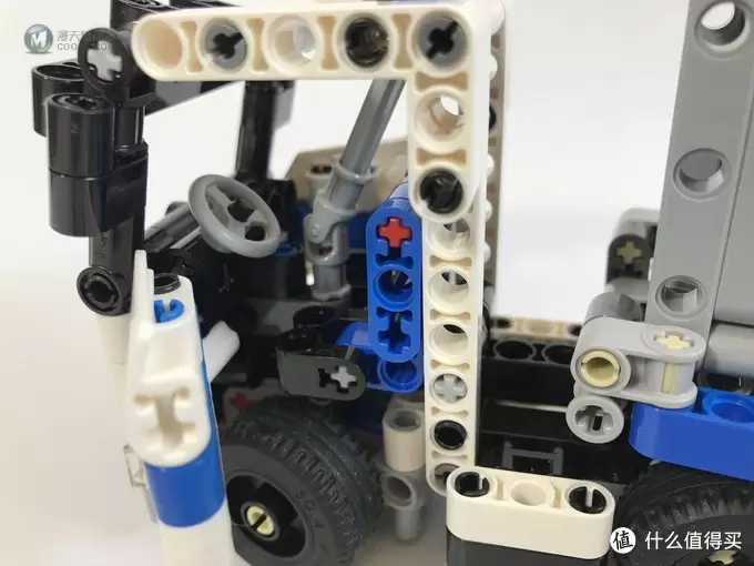 LEGO 乐高 拼拼乐 2017科技系列 42062 集装箱码头 LEGO 乐高 拼拼乐 2017科技系列 42062 集装箱码头