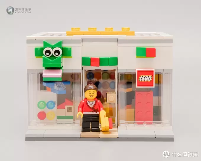 越玩越开心:乐高店与乐高办公室开业观礼各种礼品展示 越玩越开心:乐高店与乐高办公室开业观礼各种礼品展示