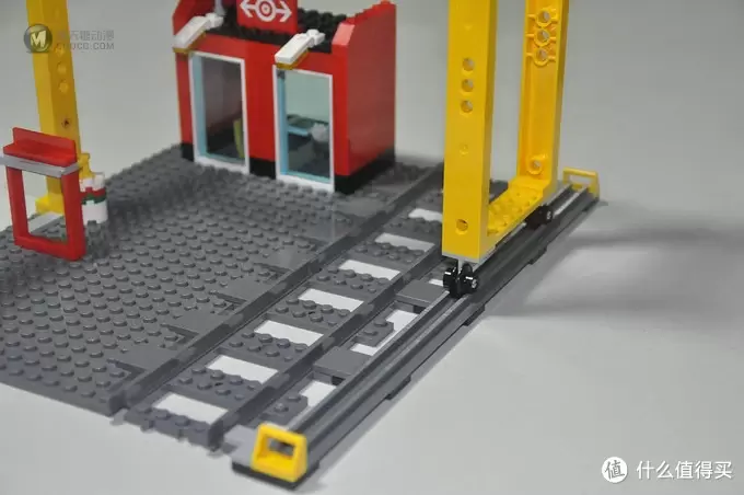 单反毁一生,LEGO穷三代 篇八十三:LEGO 乐高 60052 城市系列 遥控货运火车 单反毁一生,LEGO穷三代 篇八十三:LEGO 乐高 60052 城市系列 遥控货运火车