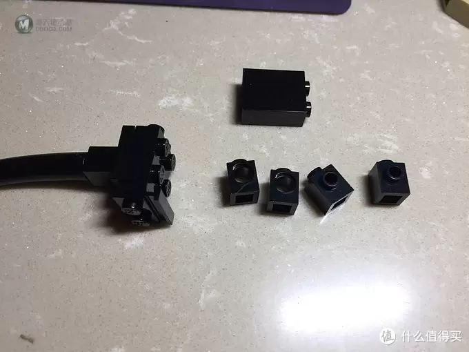 不一样的乐高 篇二:LEGO MOC 奔跑的黑豹 不一样的乐高 篇二:LEGO MOC 奔跑的黑豹
