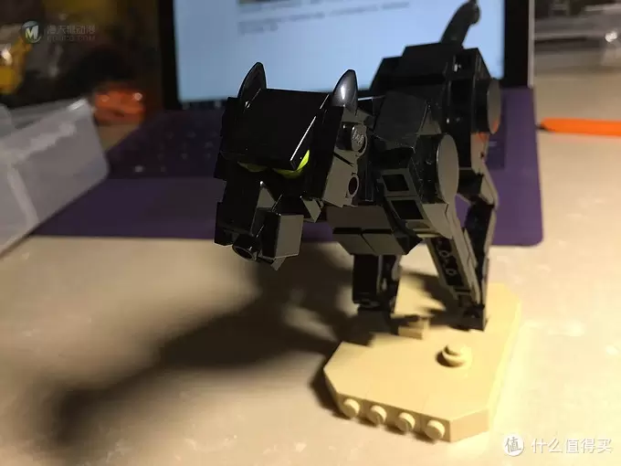 不一样的乐高 篇二:LEGO MOC 奔跑的黑豹 不一样的乐高 篇二:LEGO MOC 奔跑的黑豹