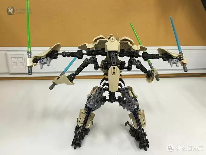 乐高对他是真爱——LEGO 75112 格雷沃斯将军 乐高对他是真爱——LEGO 75112 格雷沃斯将军