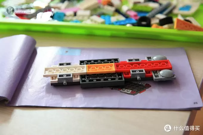 小女孩也有主播梦:LEGO乐高41056新闻采访车 小女孩也有主播梦:LEGO乐高41056新闻采访车