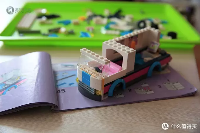 小女孩也有主播梦:LEGO乐高41056新闻采访车 小女孩也有主播梦:LEGO乐高41056新闻采访车