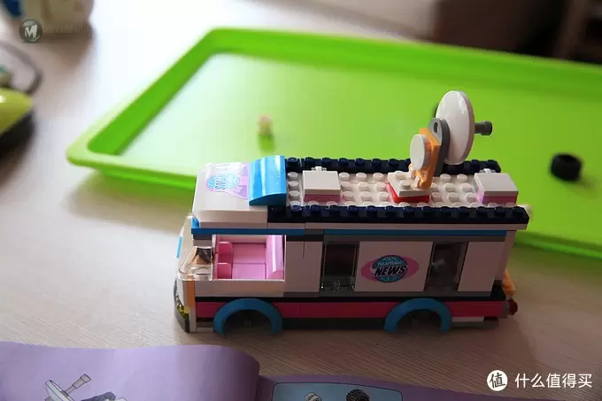 小女孩也有主播梦:LEGO乐高41056新闻采访车 小女孩也有主播梦:LEGO乐高41056新闻采访车