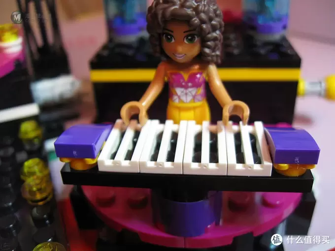 惊喜!实现你的终极梦想!—七夕之夜和大LD一起拼砌 LEGO 乐高 大歌星演出舞台!过一个别样的情人节! 惊喜!实现你的终极梦想!—七夕之夜和大LD一起拼砌 LEGO 乐高 大歌星演出舞台!过一个别样的情人节!