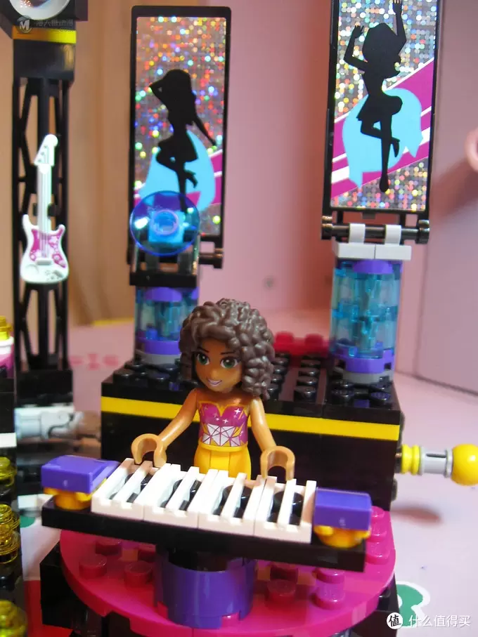 惊喜!实现你的终极梦想!—七夕之夜和大LD一起拼砌 LEGO 乐高 大歌星演出舞台!过一个别样的情人节! 惊喜!实现你的终极梦想!—七夕之夜和大LD一起拼砌 LEGO 乐高 大歌星演出舞台!过一个别样的情人节!