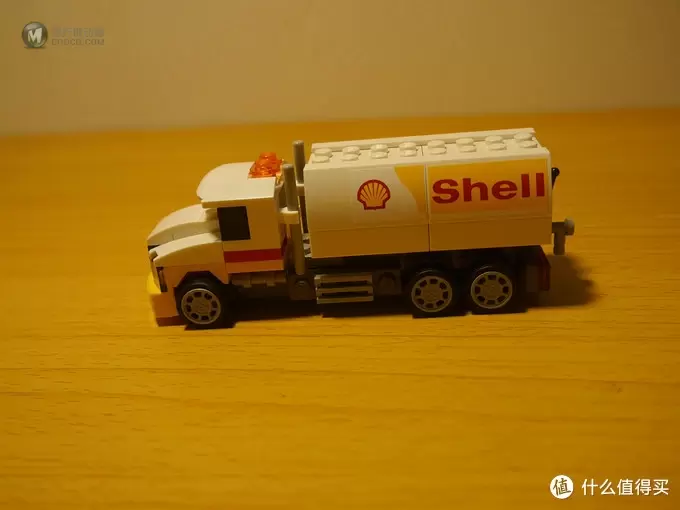 LEGO 乐高 壳牌合作限量版 法拉利车模 LEGO 乐高 壳牌合作限量版 法拉利车模