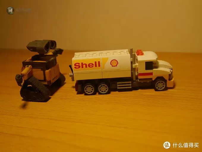 LEGO 乐高 壳牌合作限量版 法拉利车模 LEGO 乐高 壳牌合作限量版 法拉利车模