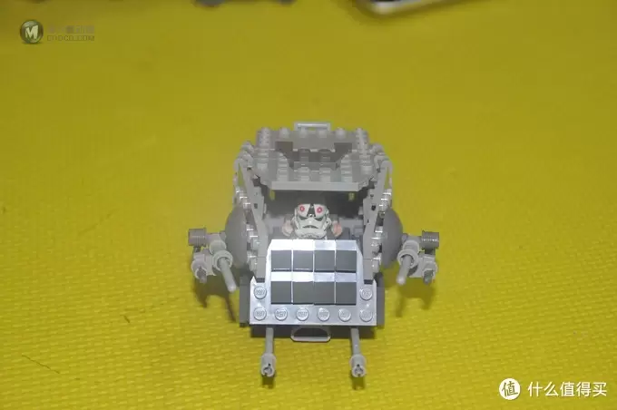 单反毁一生,LEGO穷三代 篇四十:LEGO乐高 10178 Star Wars Motorized Walking AT-AT 单反毁一生,LEGO穷三代 篇四十:LEGO乐高 10178 Star Wars Motorized Walking AT-AT
