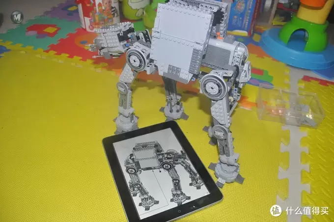 单反毁一生,LEGO穷三代 篇四十:LEGO乐高 10178 Star Wars Motorized Walking AT-AT 单反毁一生,LEGO穷三代 篇四十:LEGO乐高 10178 Star Wars Motorized Walking AT-AT