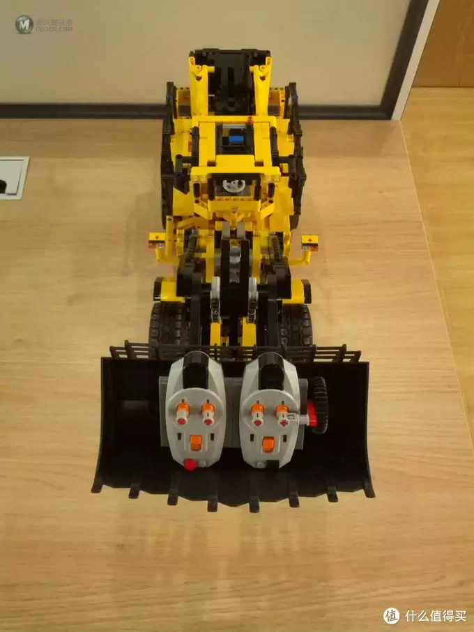 LEGO 乐高 机械组 Technic 42030 Volvo L350F 轮式装载机及中国官网申请补件经历 LEGO 乐高 机械组 Technic 42030 Volvo L350F 轮式装载机及中国官网申请补件经历