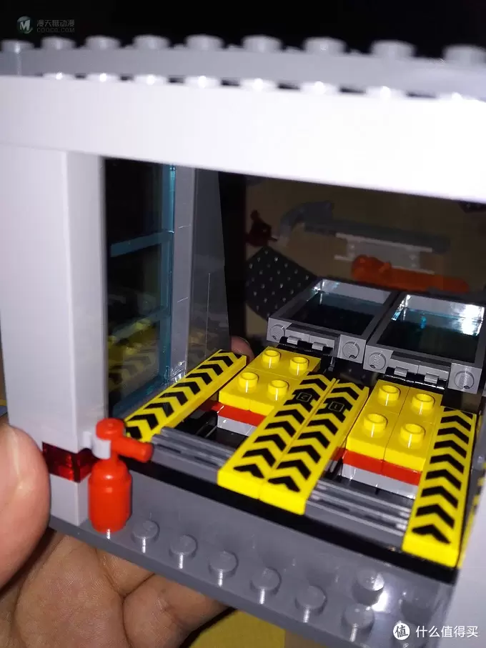 赶在妇联2上映前!淘宝入手LEGO 乐高 76038 Attack on Avengers Tower 袭击复联大厦 赶在妇联2上映前!淘宝入手LEGO 乐高 76038 Attack on Avengers Tower 袭击复联大厦