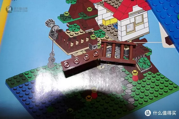 妹子送的生日礼物LEGO 乐高 CREATOR 系列树屋 31010 妹子送的生日礼物LEGO 乐高 CREATOR 系列树屋 31010