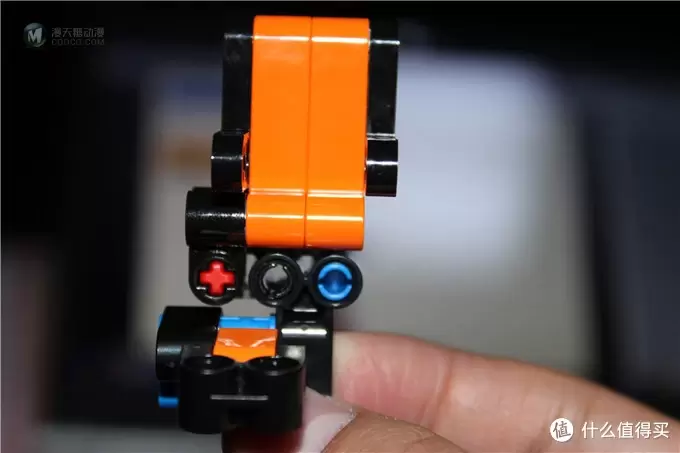 乐高入坑作 晒物处女贴:LEGO 乐高 42026、42027 科技系列回力合体小车浅谈 乐高入坑作 晒物处女贴:LEGO 乐高 42026、42027 科技系列回力合体小车浅谈