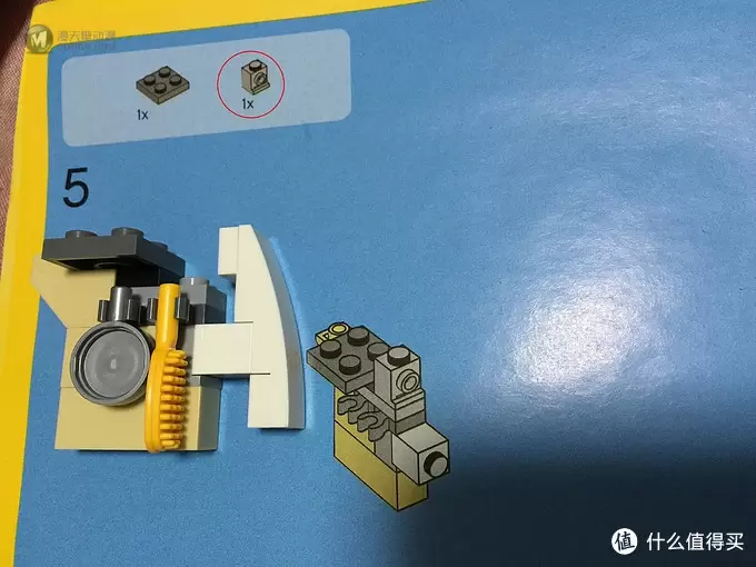 LEGO 乐高 Creator系列 大众 T1 大篷车 10220 LEGO 乐高 Creator系列 大众 T1 大篷车 10220
