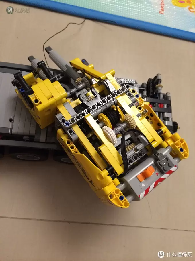 乐高坑第一跳:LEGO 乐高 科技系列 机械组 Technic 42009 移动起重机 乐高坑第一跳:LEGO 乐高 科技系列 机械组 Technic 42009 移动起重机
