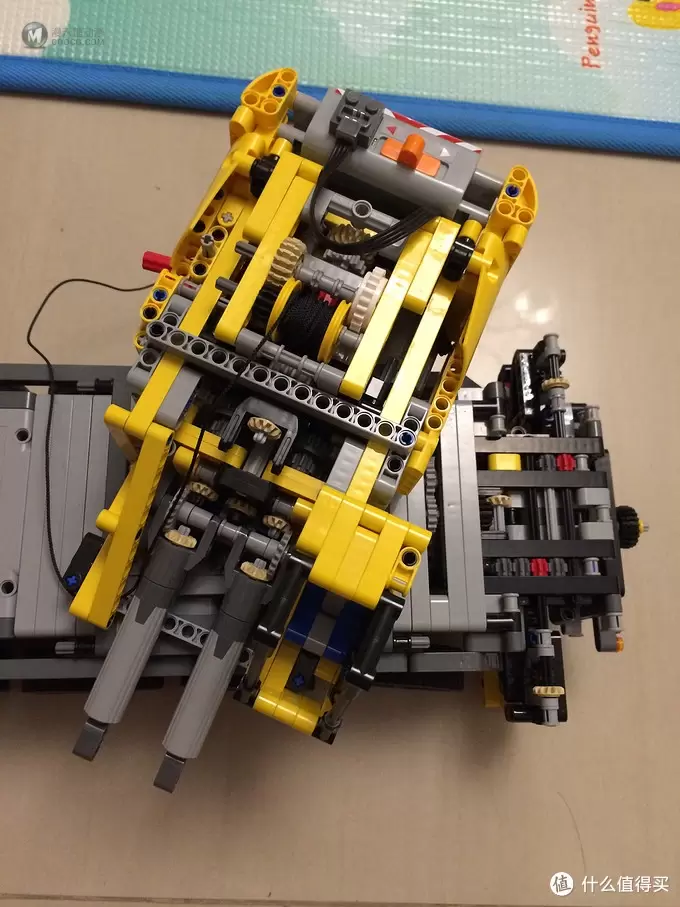 乐高坑第一跳:LEGO 乐高 科技系列 机械组 Technic 42009 移动起重机 乐高坑第一跳:LEGO 乐高 科技系列 机械组 Technic 42009 移动起重机