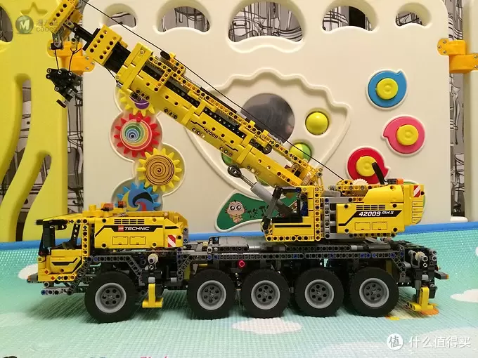乐高坑第一跳:LEGO 乐高 科技系列 机械组 Technic 42009 移动起重机 乐高坑第一跳:LEGO 乐高 科技系列 机械组 Technic 42009 移动起重机