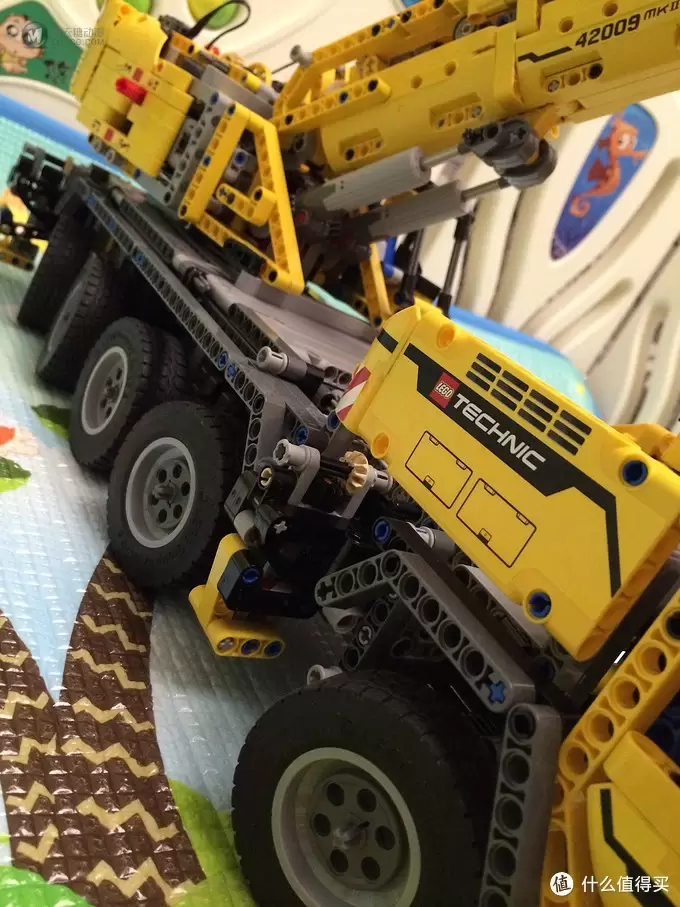 乐高坑第一跳:LEGO 乐高 科技系列 机械组 Technic 42009 移动起重机 乐高坑第一跳:LEGO 乐高 科技系列 机械组 Technic 42009 移动起重机