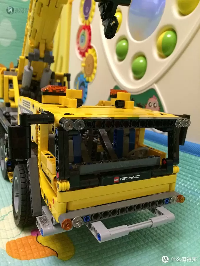 乐高坑第一跳:LEGO 乐高 科技系列 机械组 Technic 42009 移动起重机 乐高坑第一跳:LEGO 乐高 科技系列 机械组 Technic 42009 移动起重机