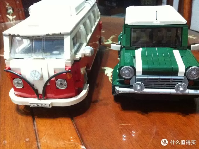 给自己的圣诞礼物:LEGO 乐高10242 mini cooper 给自己的圣诞礼物:LEGO 乐高10242 mini cooper