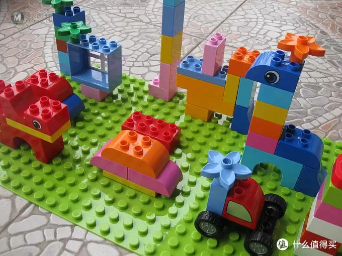 一入乐高深似海,从此钱包是路人:LEGO 乐高 得宝创意拼砌系列 10575 +大颗粒积底板 一入乐高深似海,从此钱包是路人:LEGO 乐高 得宝创意拼砌系列 10575 +大颗粒积底板
