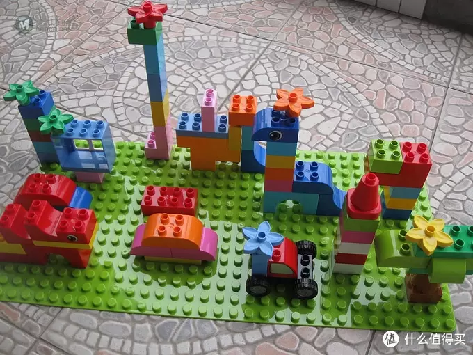 一入乐高深似海,从此钱包是路人:LEGO 乐高 得宝创意拼砌系列 10575 +大颗粒积底板 一入乐高深似海,从此钱包是路人:LEGO 乐高 得宝创意拼砌系列 10575 +大颗粒积底板