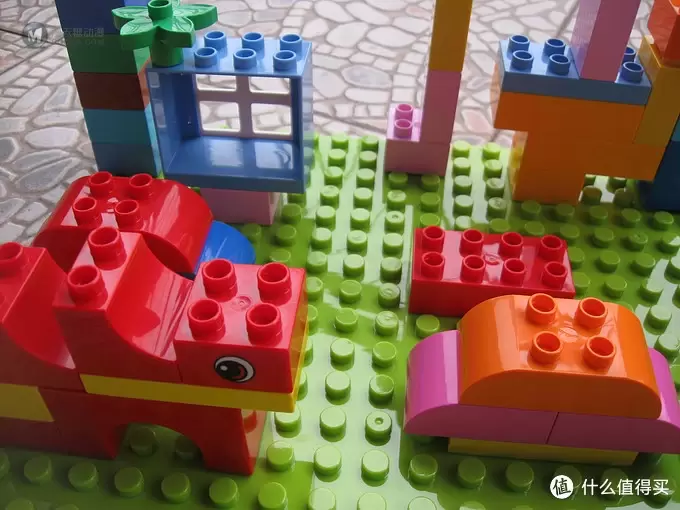 一入乐高深似海,从此钱包是路人:LEGO 乐高 得宝创意拼砌系列 10575 +大颗粒积底板 一入乐高深似海,从此钱包是路人:LEGO 乐高 得宝创意拼砌系列 10575 +大颗粒积底板