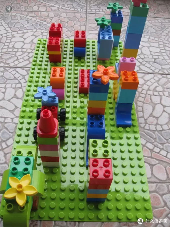 一入乐高深似海,从此钱包是路人:LEGO 乐高 得宝创意拼砌系列 10575 +大颗粒积底板 一入乐高深似海,从此钱包是路人:LEGO 乐高 得宝创意拼砌系列 10575 +大颗粒积底板