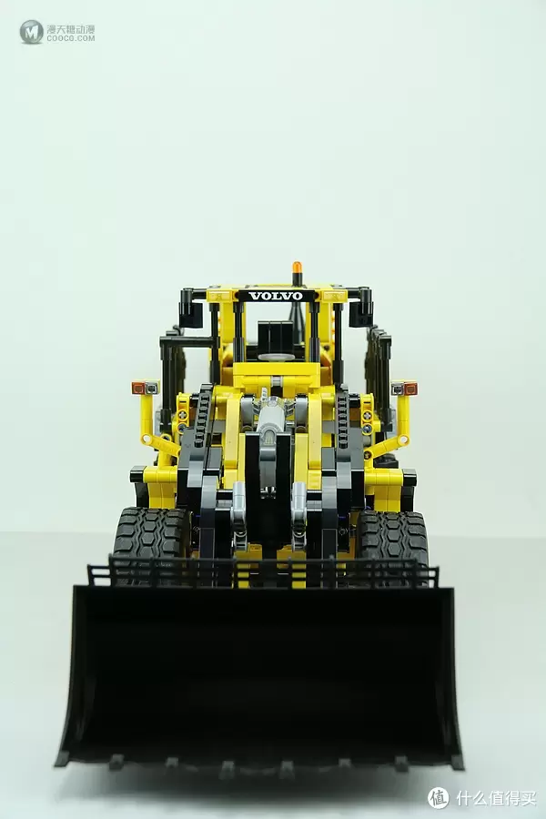 LEGO 乐高 机械组 Technic 42030 Volvo L350F 轮式装载机 LEGO 乐高 机械组 Technic 42030 Volvo L350F 轮式装载机