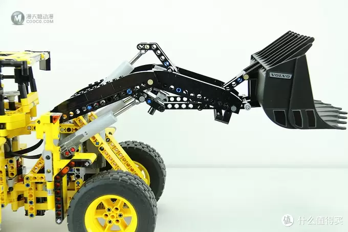 LEGO 乐高 机械组 Technic 42030 Volvo L350F 轮式装载机 LEGO 乐高 机械组 Technic 42030 Volvo L350F 轮式装载机